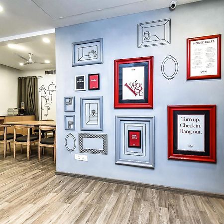 Townhouse S Continental Hotel Hyderabad Bagian luar foto